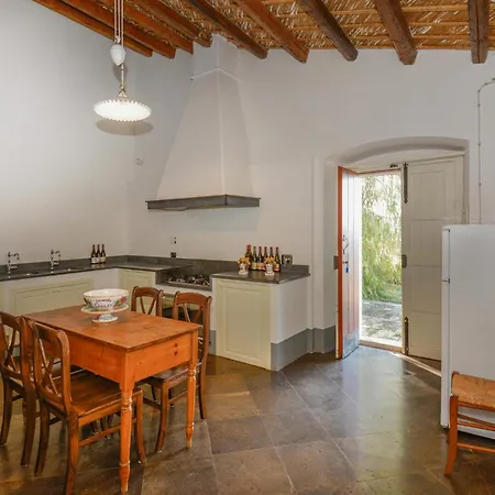 Casa Giudice * קיארמונטה גולפי